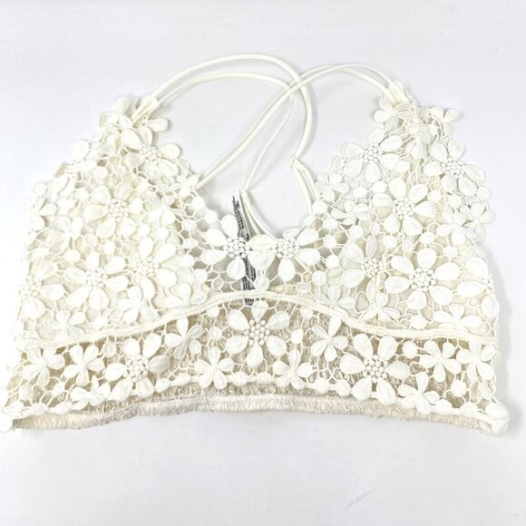 Free People Intimately Ivory White Miss DAZIE Bralette Crochet Size Medium - Picture 6 of 14